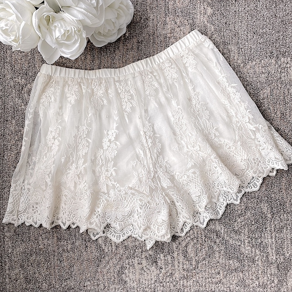 Zara Lace Shorts
